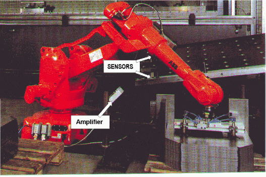 robote2.jpg (49080 Byte)